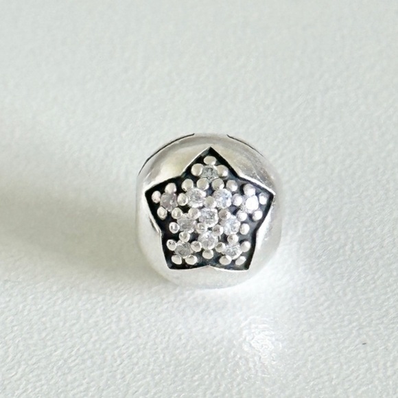 Pandora 925 You're A Star Sparkly Clear CZ Stone Rare Retired Clip Bead Charm - Picture 2 of 6